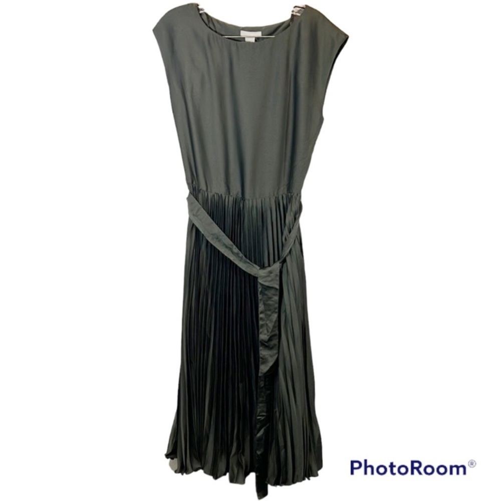 H&M Conscious Green Pleated Dress - Size Small